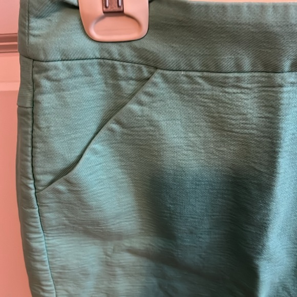 J crew the pencil skirt mint green - Picture 2 of 4